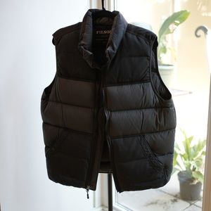Filson hard-wearing down vest (fits like Large)